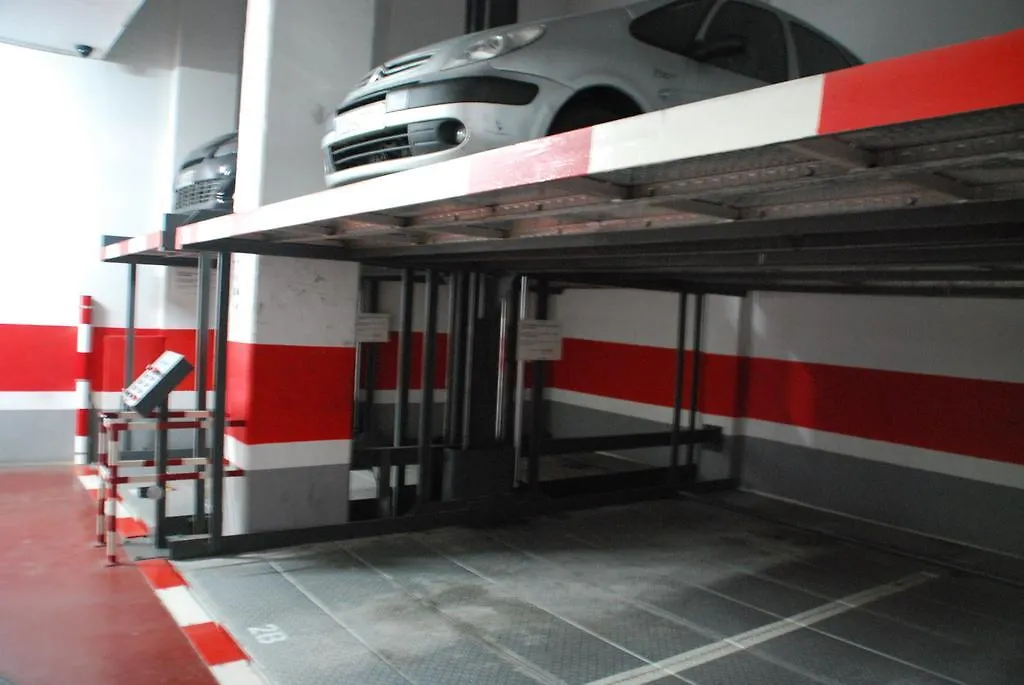 Aparthotel Apartaments Arago565 Barcelona