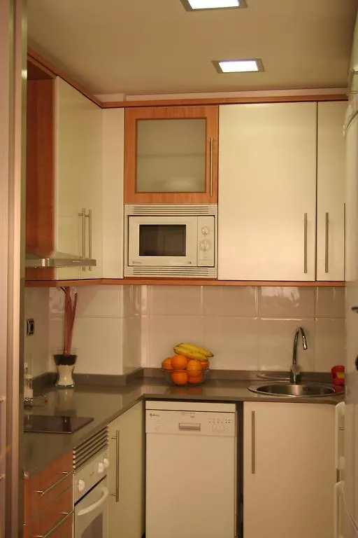 Апарт-отель Apartaments Arago565 Барселона