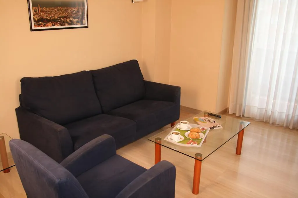 Apartaments Arago565 Барселона 2*,