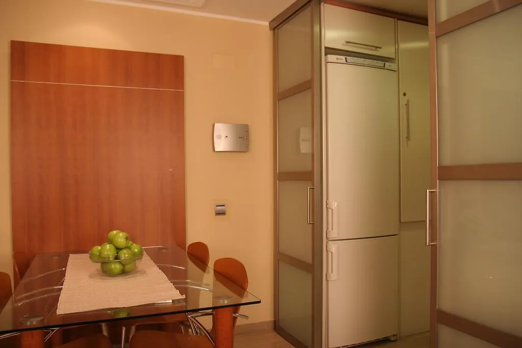 Apartaments Arago565 Barcelona Aparthotel