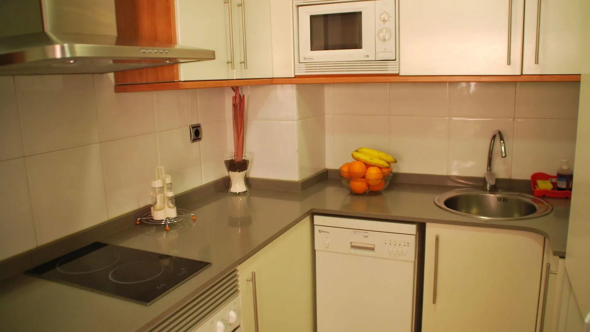 Aparthotel Apartaments Arago565 Barcelona